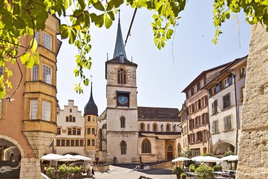 Haus De Philosophe Et Compositeur Rousseau Biel Kültér fotó